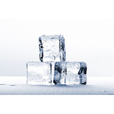Ice Cubes by Tomch