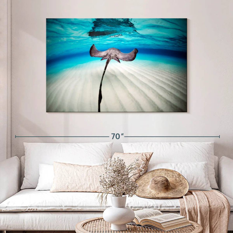 Brampt Stingray Underwater Scenery, 32" H x 48" W
