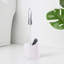 Brosse de cuvette de toilette avec porte-panier et brosse sous la jante-101958559