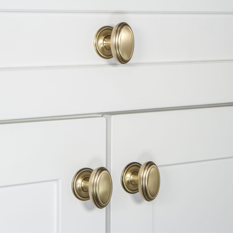 Anneau Cabinet Knob, Vintage Brass