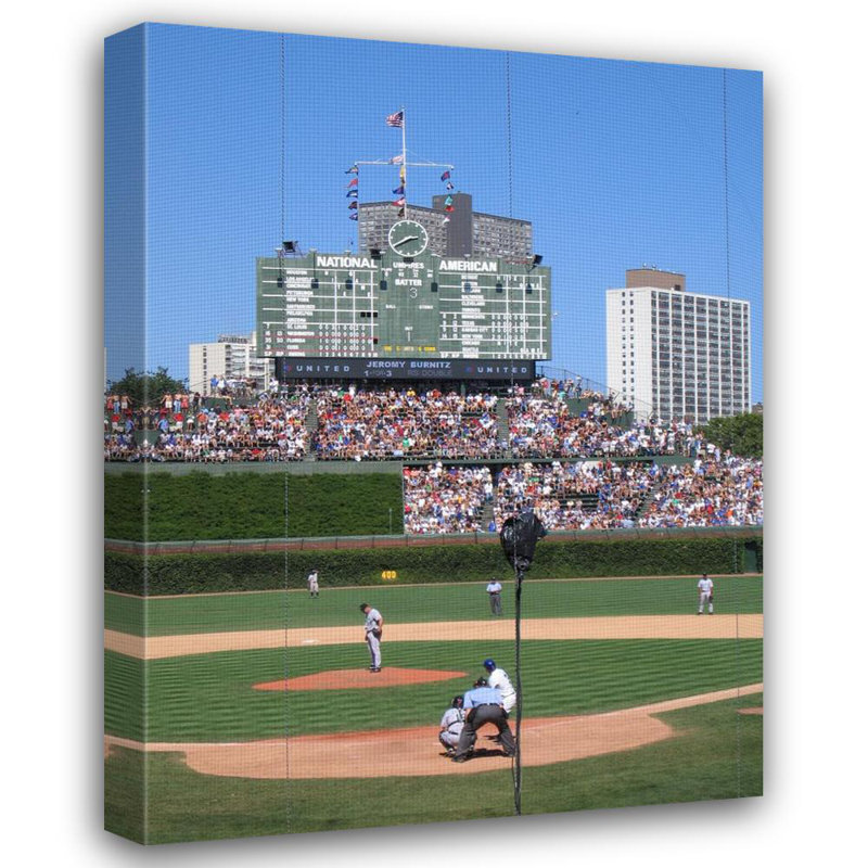Wrigley Field, H 24 po x l 18 po