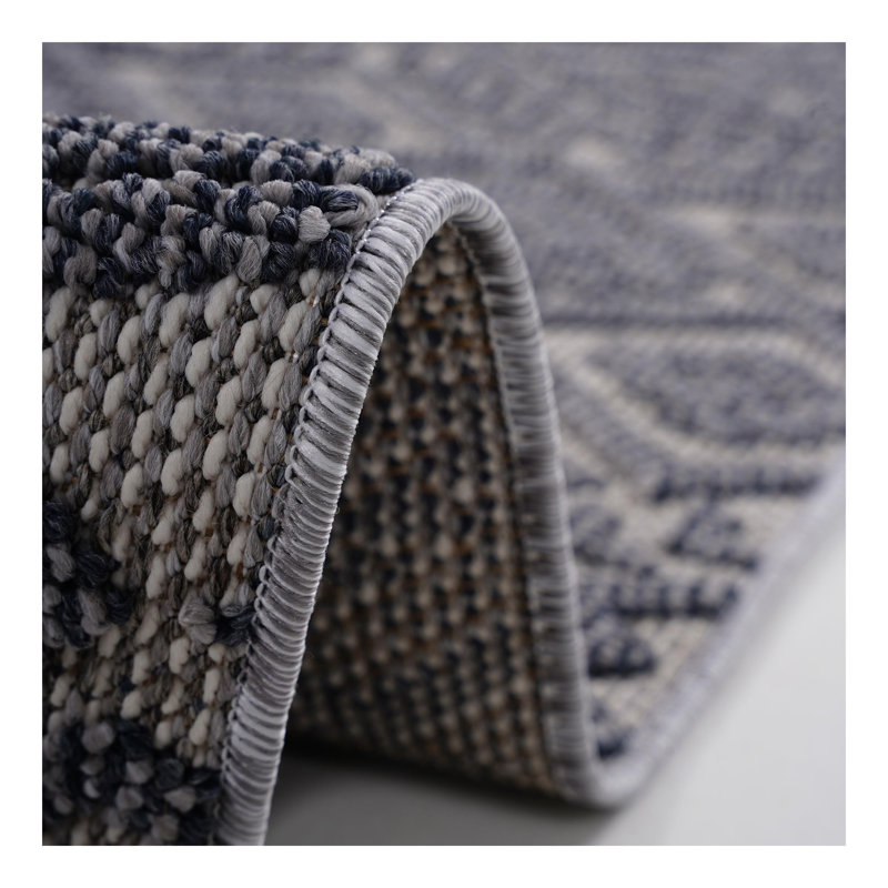 Tapis d'intérieur / extérieur blanc / gris Collection, Rectangle 6 pi 7 po x 7 pi 9 po