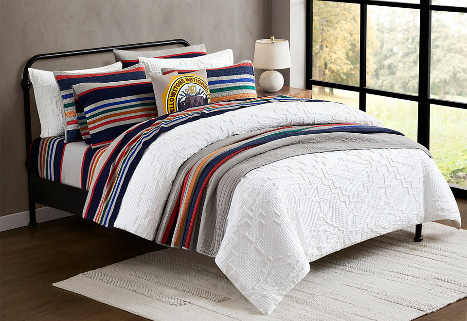Kiva Steps Comforter, Olympic Sheet Set