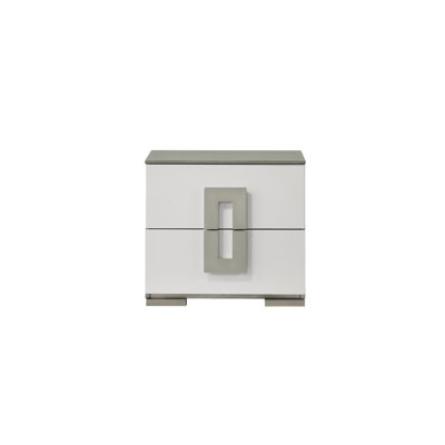 Kyrstyn Nightstand