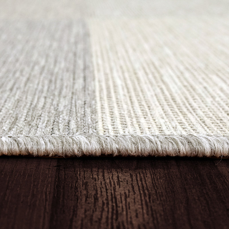 Schwartz Geometric Indoor / Outdoor Rug, Runner 2'2" x 7'7"