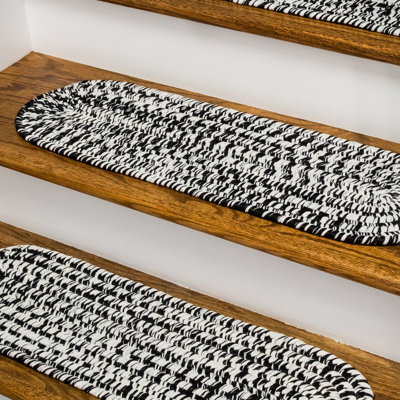 Akhil Stair Tread