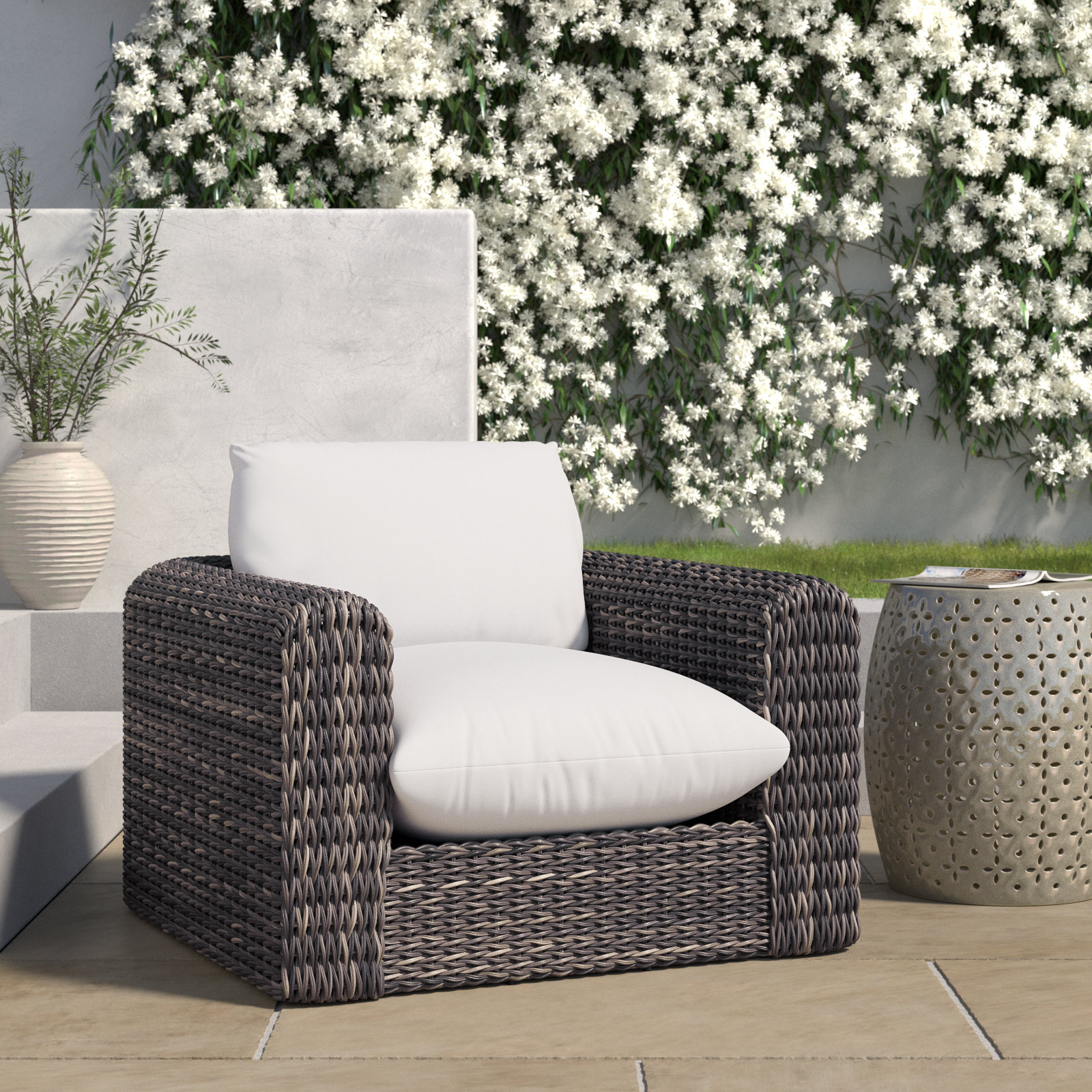 Swivel Wood Outdoor Lounge Chair