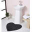 Tapis pour salle de bain en forme de cœur 25 po x 25 po Schoenberger-974722180