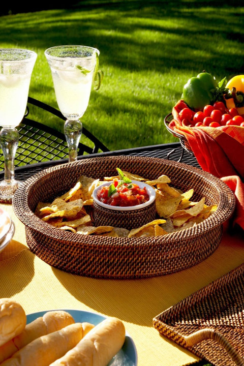 Serving Dishes & Platters