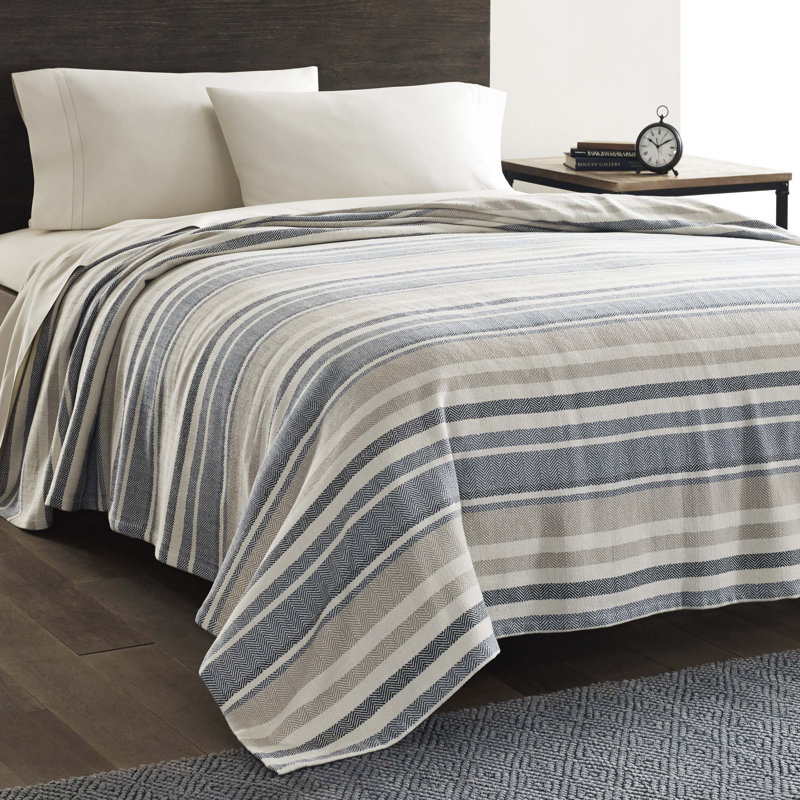 Eddie Bauer Herringbone Cotton Reversible Blanket, Full/Queen, Blue