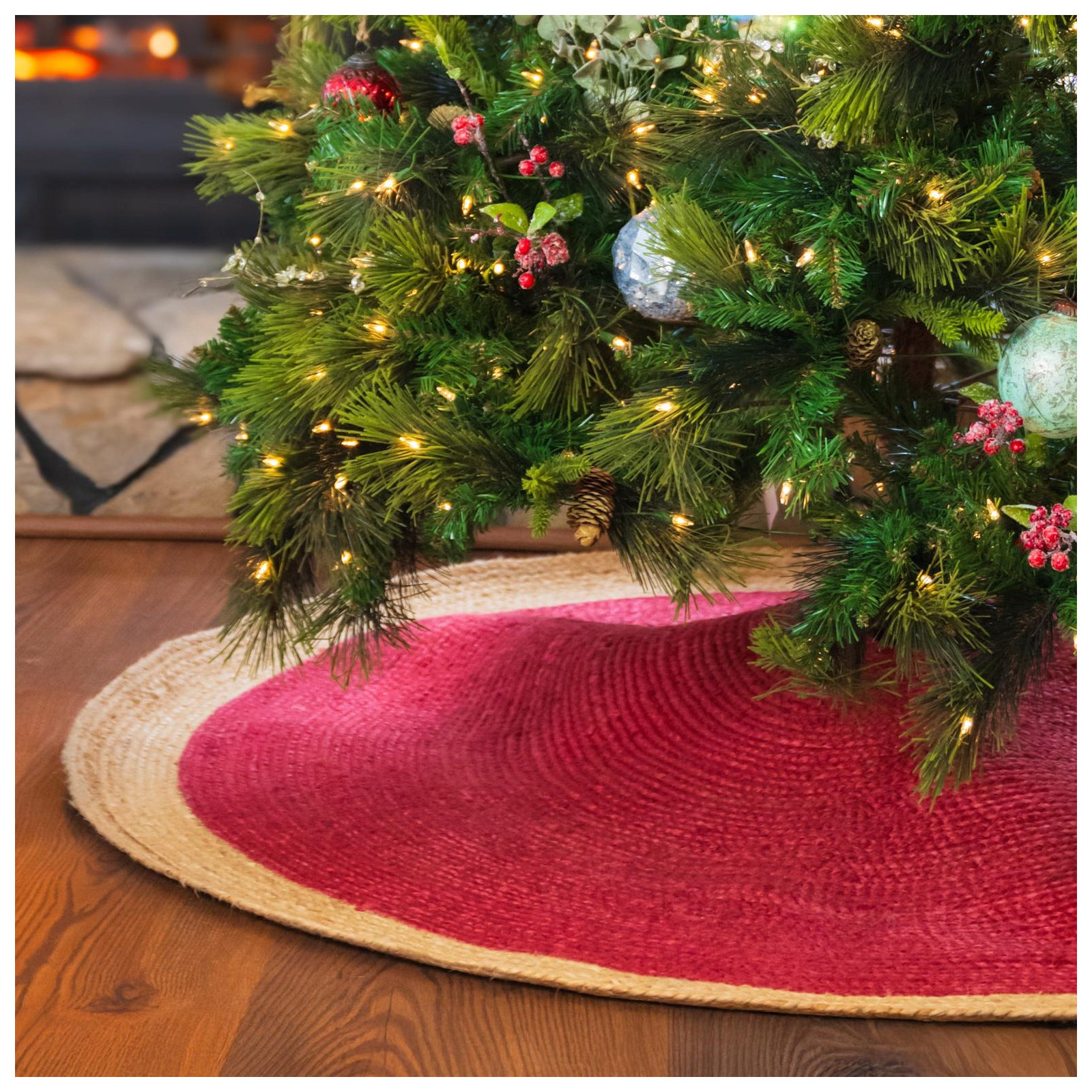 Burlap Tree Skirt, Round 2'2", Red