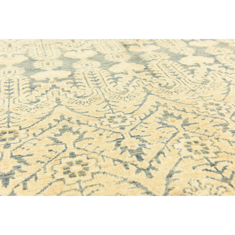 Tapis de surface en laine 6 pi 7 po x 9 pi 4 po one-of-kind noué la crème Huntleigh