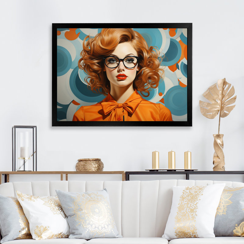 «Orange Mid Century Retro Portraits IV», reproduction sur toile, H 34 po x l 44 po x P 1,5 po, Cadre simple noir