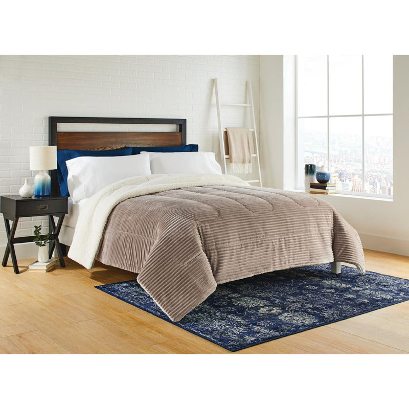 Édredon réversible en microfibre taupe Dakota, Très grand