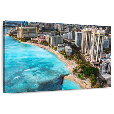 Gillard Waikiki Beach Coastline