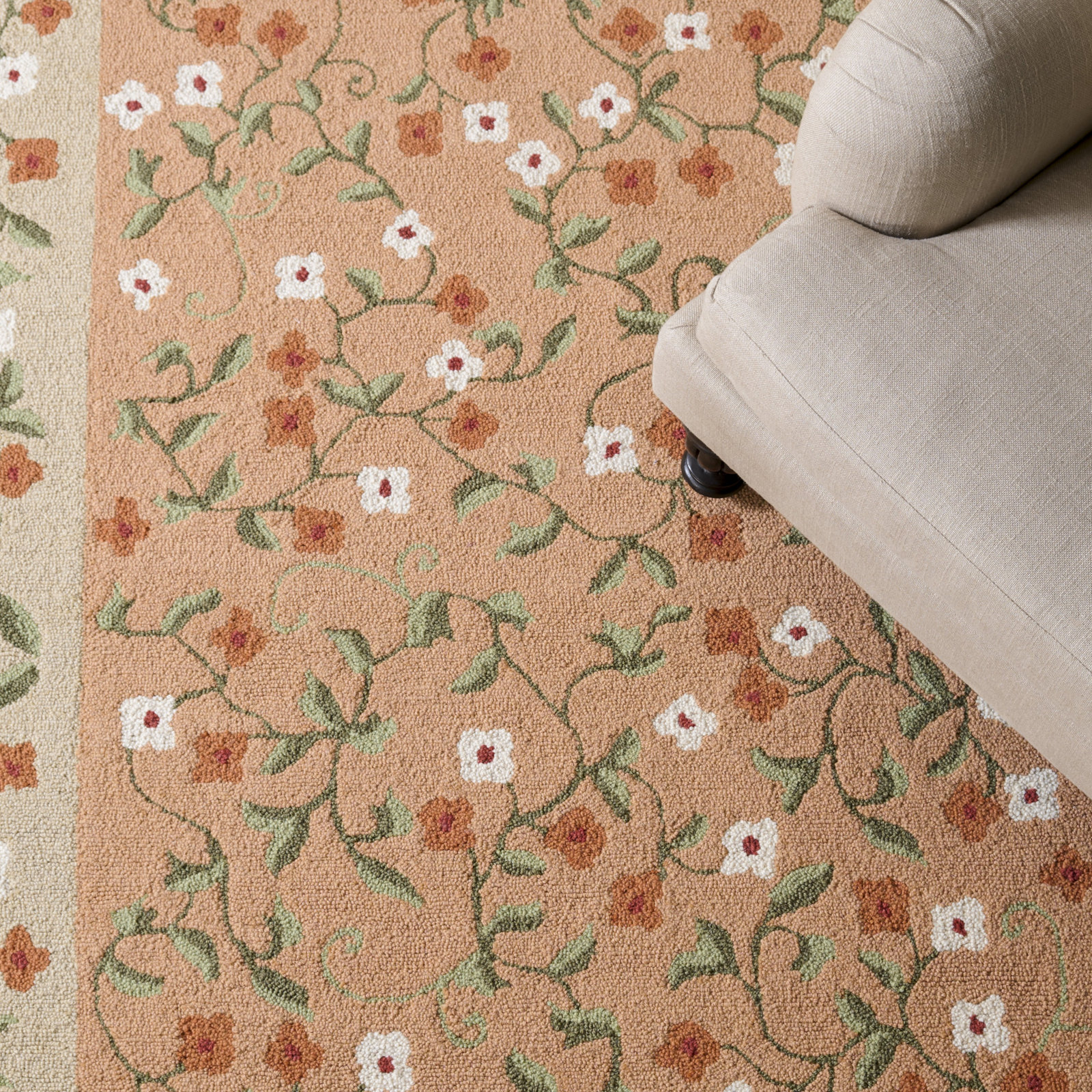 Martha Stewart Hand Tufted Wool, Cotton Floral Outdoor Rug, Rectangle 3' x 5'