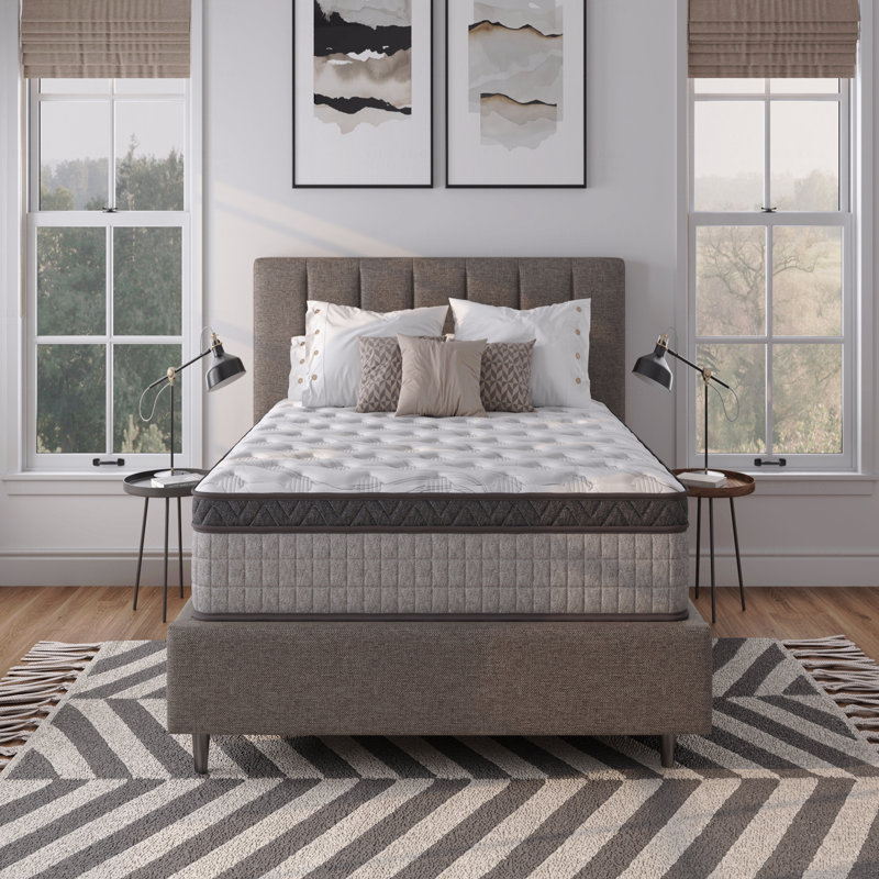 Matelas en mousse viscoélastique hybride et rafraîchissante 10 po à ressorts hybrides et isolant de mouvement, Très grand lit