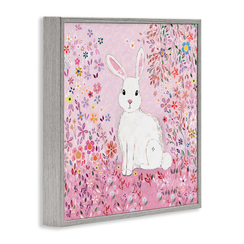 «Playful Flopsy Floral Rabbit», estampe numérique, conception de Clare Tupper, H 24 po x l 24 po, Estampe numérique Farmhouse