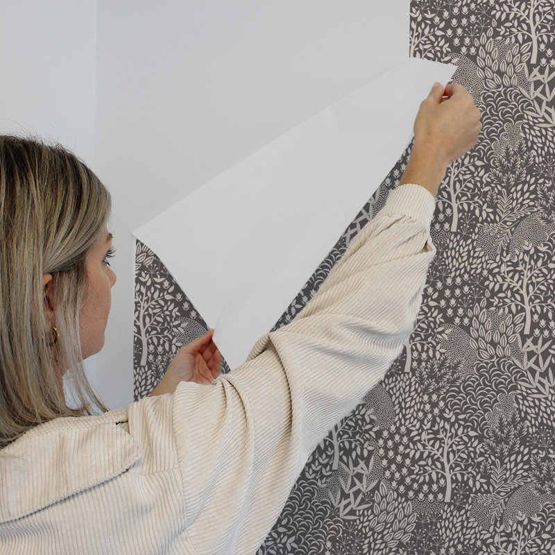 Papier peint adhésif Woodland Fantasy, gris