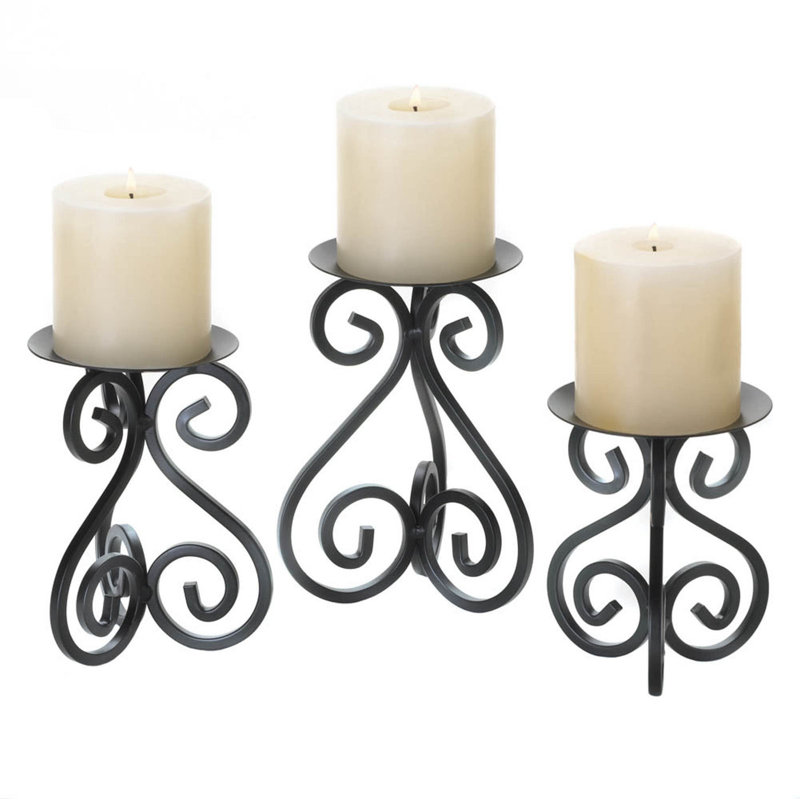 Trio de chandelles à roulettes