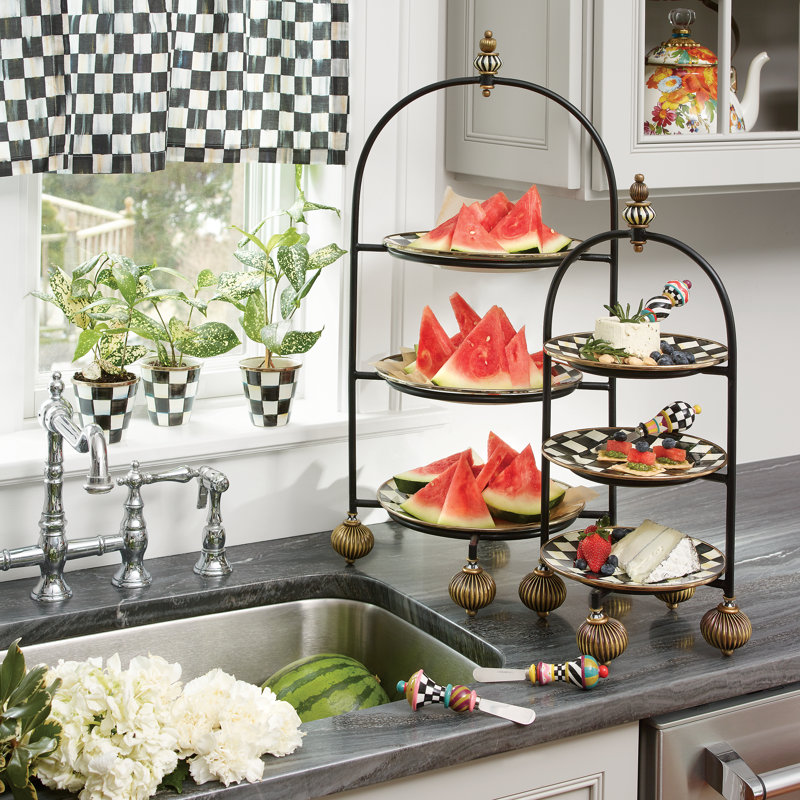Courtly Check Herb Pots