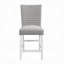 Chaise d'appoint capitonnée en velours gris