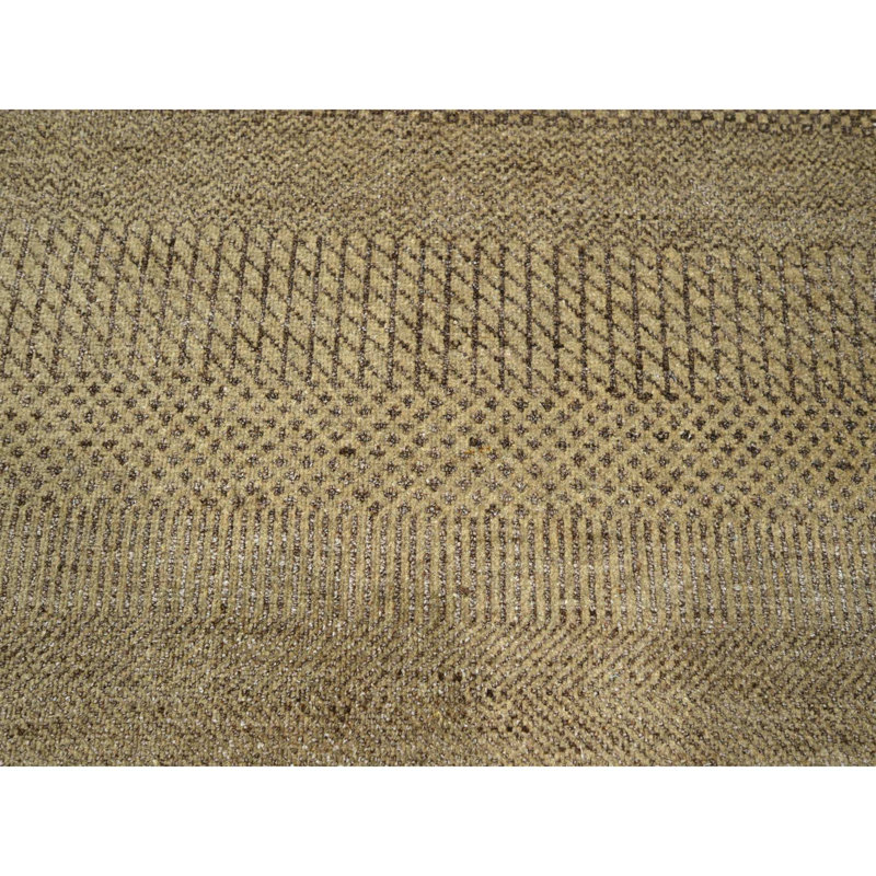 Tapis oriental brun en laine et en soie noué à la main 8 pi 10 po x 12 pi 7A198A6ECBBD4E679A9482203CC1F801
