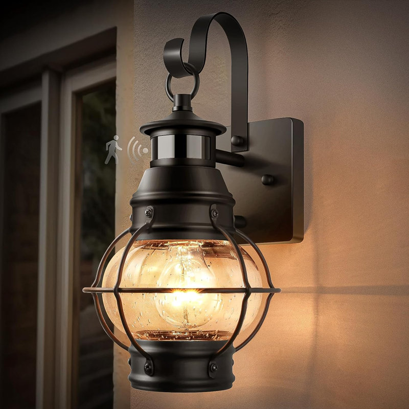 Abhithi Wall Light, Matte Black