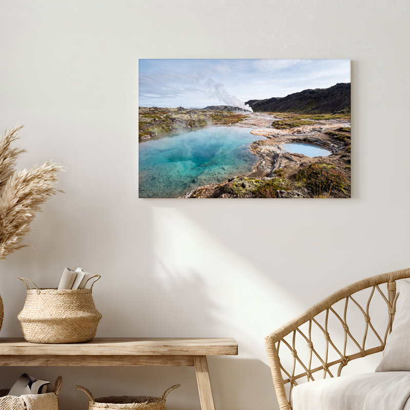 «Turquoise Geotheral Pool and Steam In Rugged Landscape», art mural sur toile, 20"H x 30"W