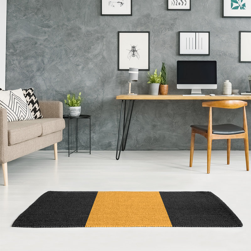 Tapis noir/jaune rayé, Rectangle 5 pi x 7 pi