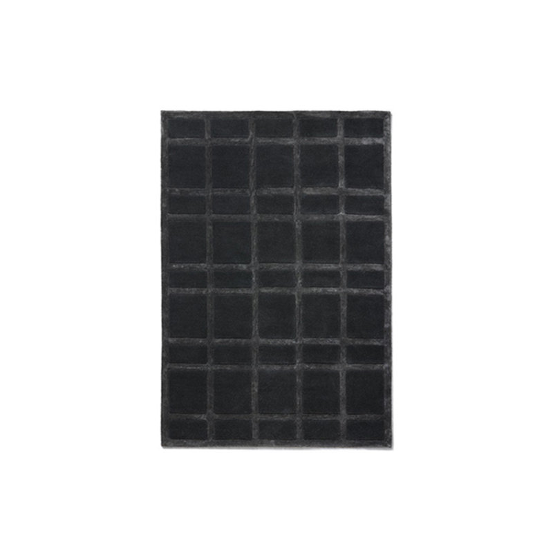 Plaid Area Rug in Black, Rectangle 6'5" x 10'