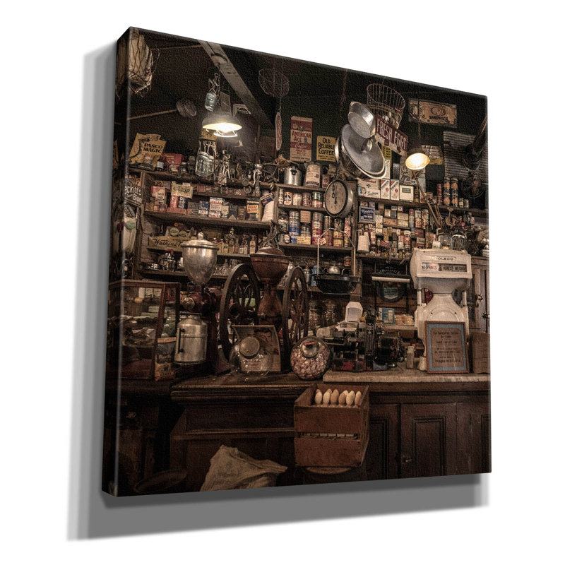 «Country Store 3» par Decent Exposures, art mural sur toile, 18 po x 18 po