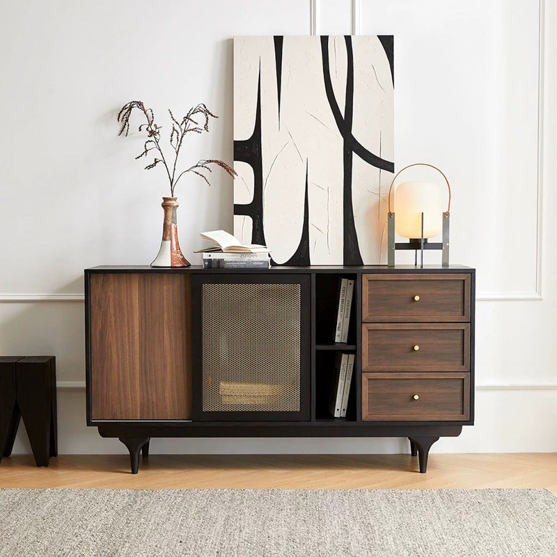 Nordic-style modern and simple sideboard
