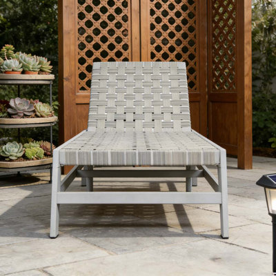 Outdoor Rope Chaise Lounge