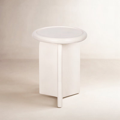 14" End Table