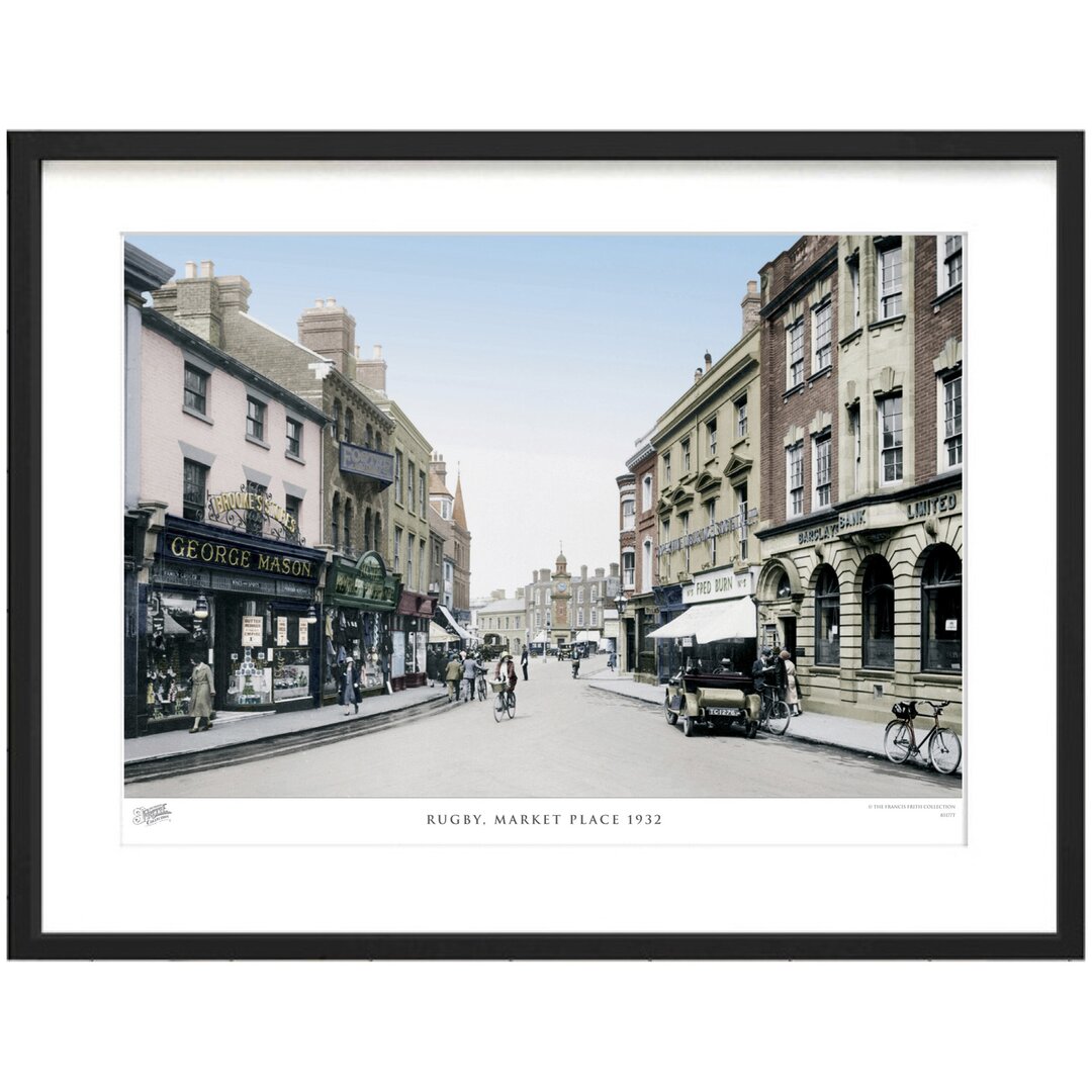 Gerahmtes Papierbild - Fotografie „Rugby, Market Place 1932” von Francis Frith