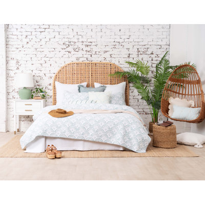 Halsey Scallop Twin 2-Piece Quilt Bedding Set