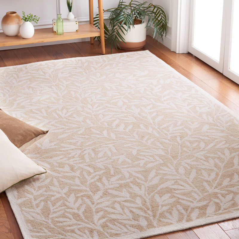 Jacameron Hand Tufted Wool/Cotton Floral Rug in Beige/Ivory, Rectangle 5' x 8'