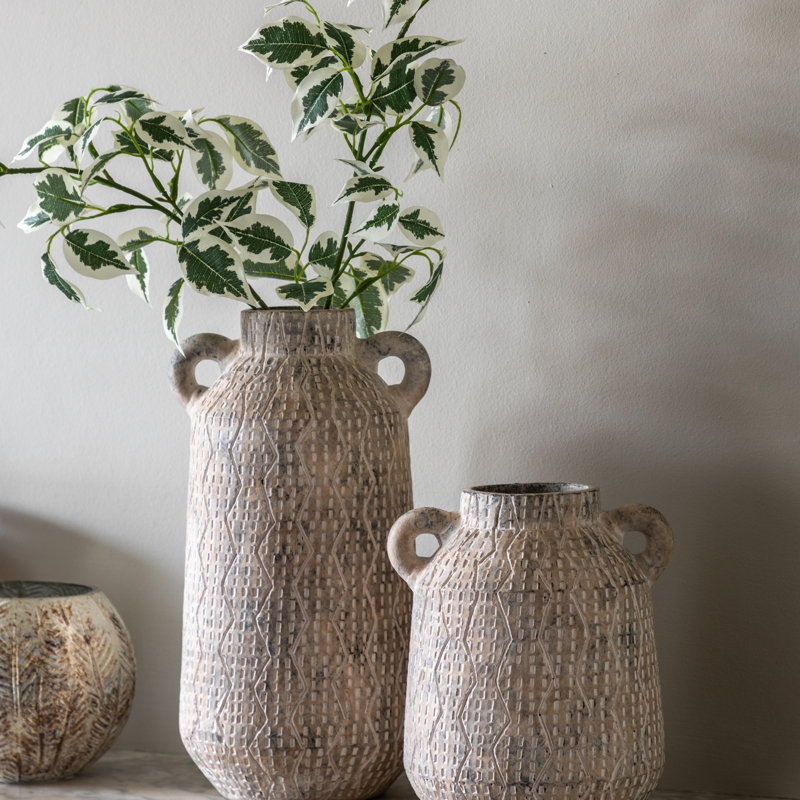 Estrella Earthenware Table Vase