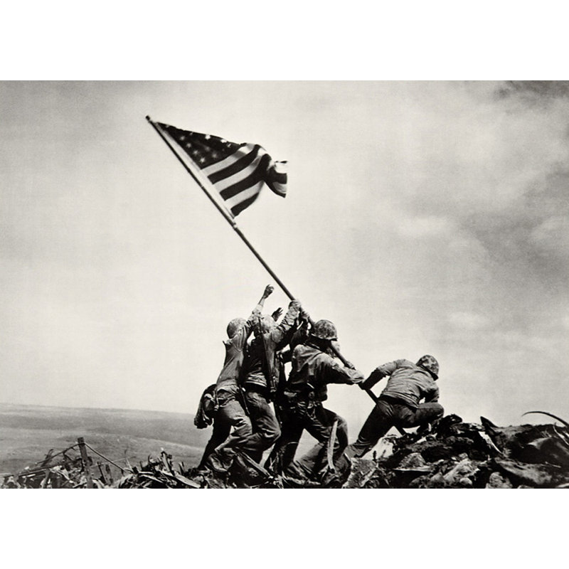 Lever du drapeau sur Iwo Jima, H 28 po x l 39 po