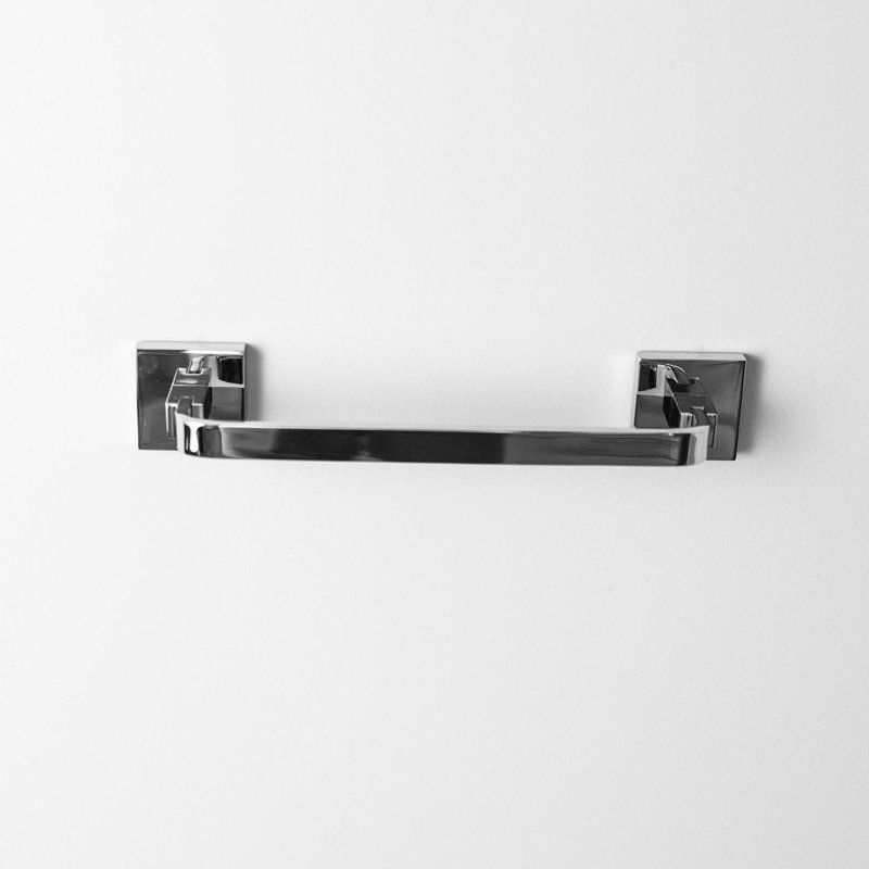 Line Single Towel Bar - Wall Mount - 30" Brass/Matt Black, Polished Chrome, 4" H x 15" W x 15" D