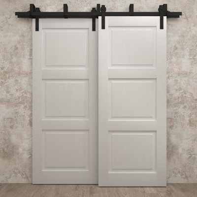 Portes coulissantes de grange coulissantes pour garde-robe | Ego 5010 | Ensemble de quincaillerie Modern Rails | Portes de garde-robe de chambre en bois massif