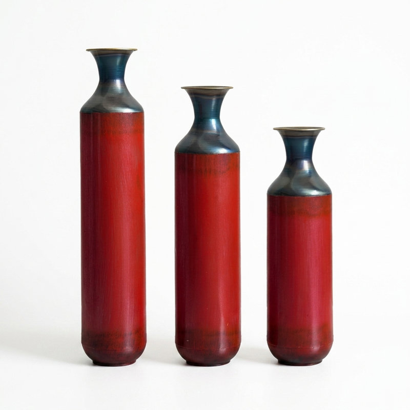 Ensemble de 3 grands vases en métal rouge rustique pour un décor de maison de campagne moderne et industriel