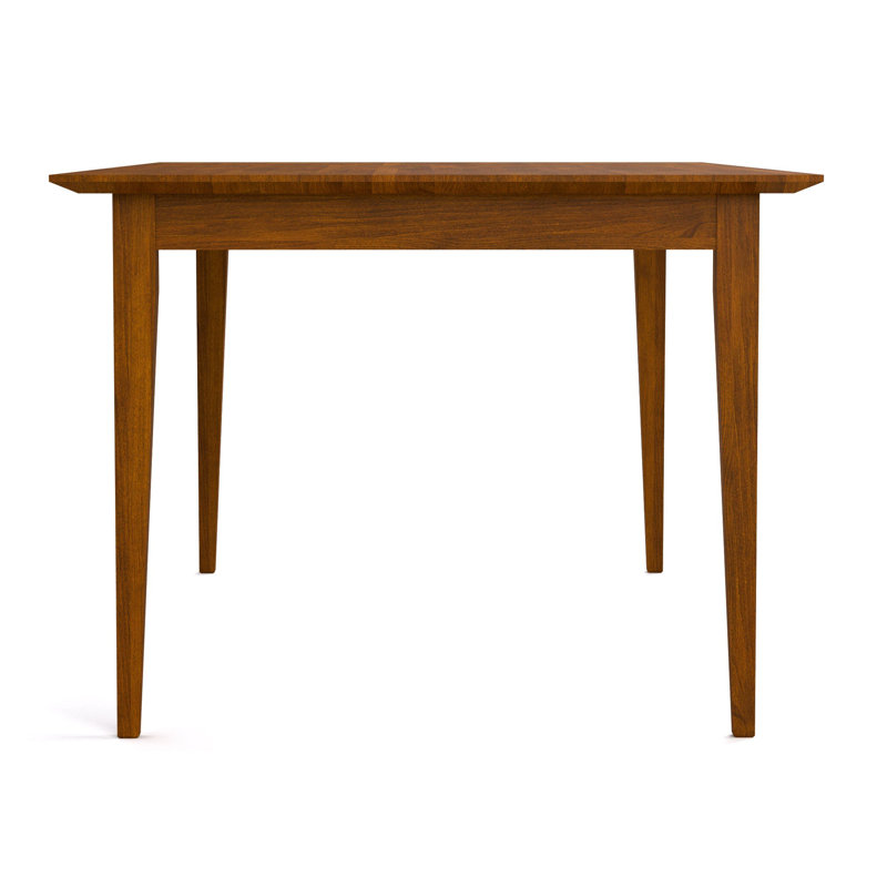 Gable Road Dining Table, H 30 po x L 74 po x l 40 po