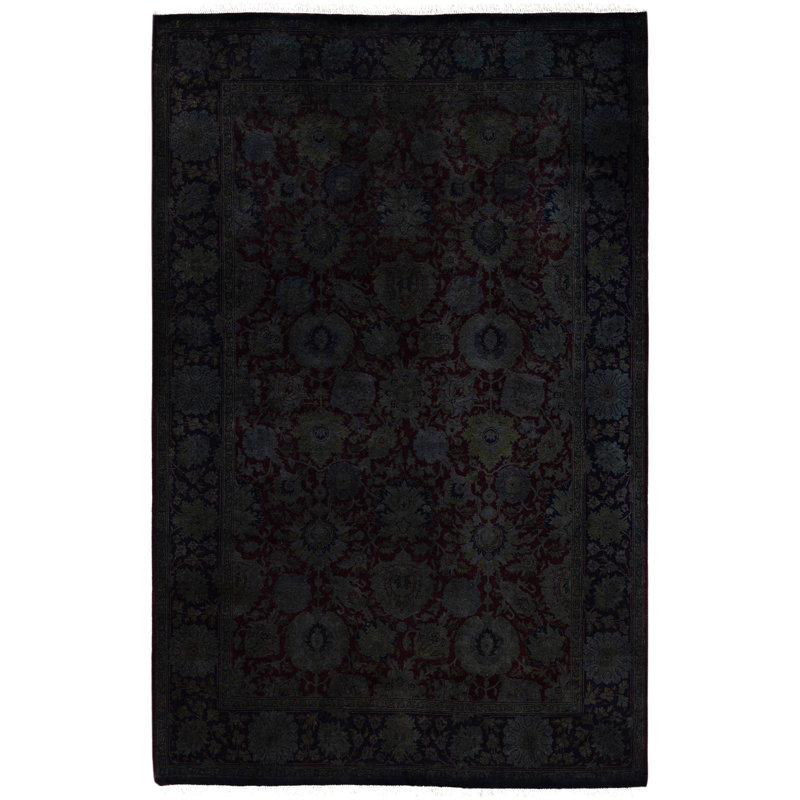 Tapis noir en laine 4 pi 1 po x 6 pi 2 po Huckstep
