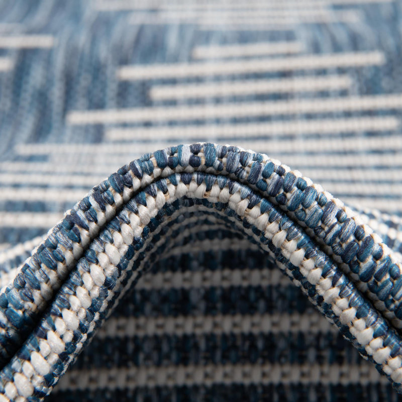 Wallington Geometric Machine Woven Polypropylene Area Rug in Blue, Rectangle 7' x 10'