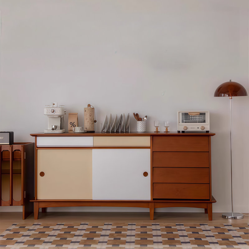 Nordic mid-style solid wood sideboard