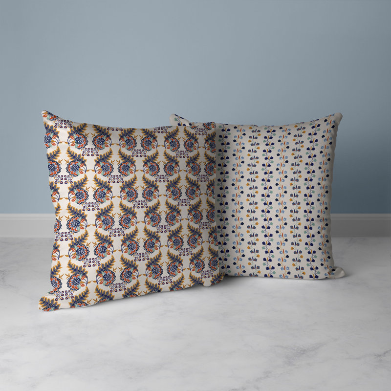Coussin décoratif botanique intérieur / extérieur Botanical Bouquet, H 20 po x l 20 po, Bleu / Argent