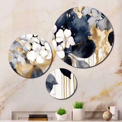 White Gold Hydrangea Blooms Heaven I Plants & Flowers Wall Decor on Metal