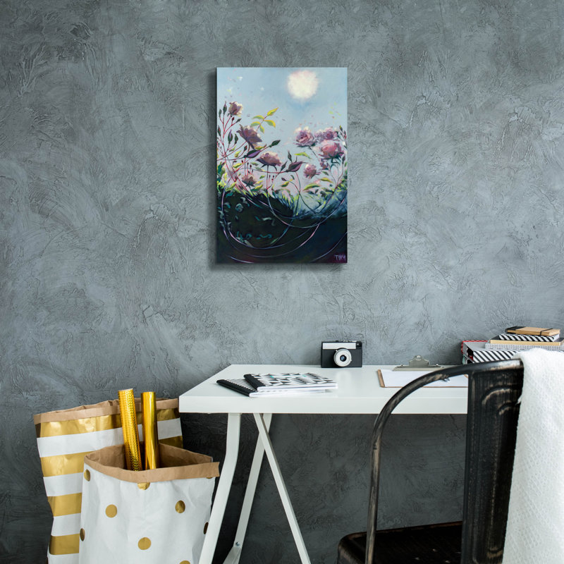 "Deep communication" par Lisa Timmerman, H 18 po x l 12 po x P 0,75 po